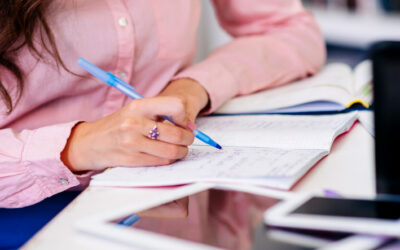 ¿Cuánto se tarda en aprender Grafología y en ser grafólogo?