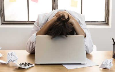 Señales ocultas de estrés o burnout en tu escritura