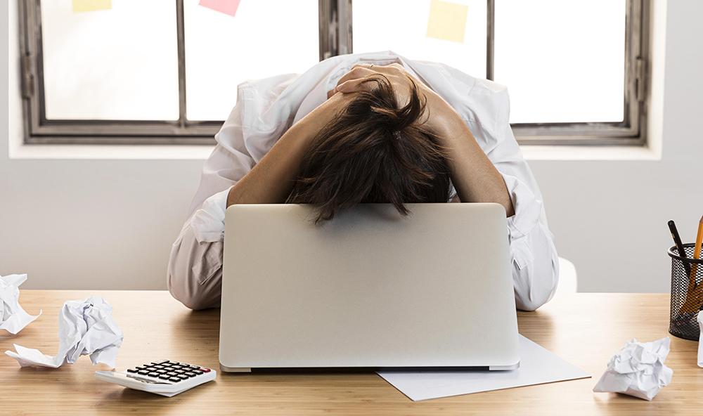 Señales ocultas de estrés o burnout en tu escritura